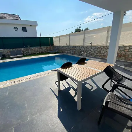 Vila Alternatif Villalari 3 *